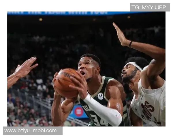 雄鹿队连败困境加剧字母哥能否带领球队走出低谷